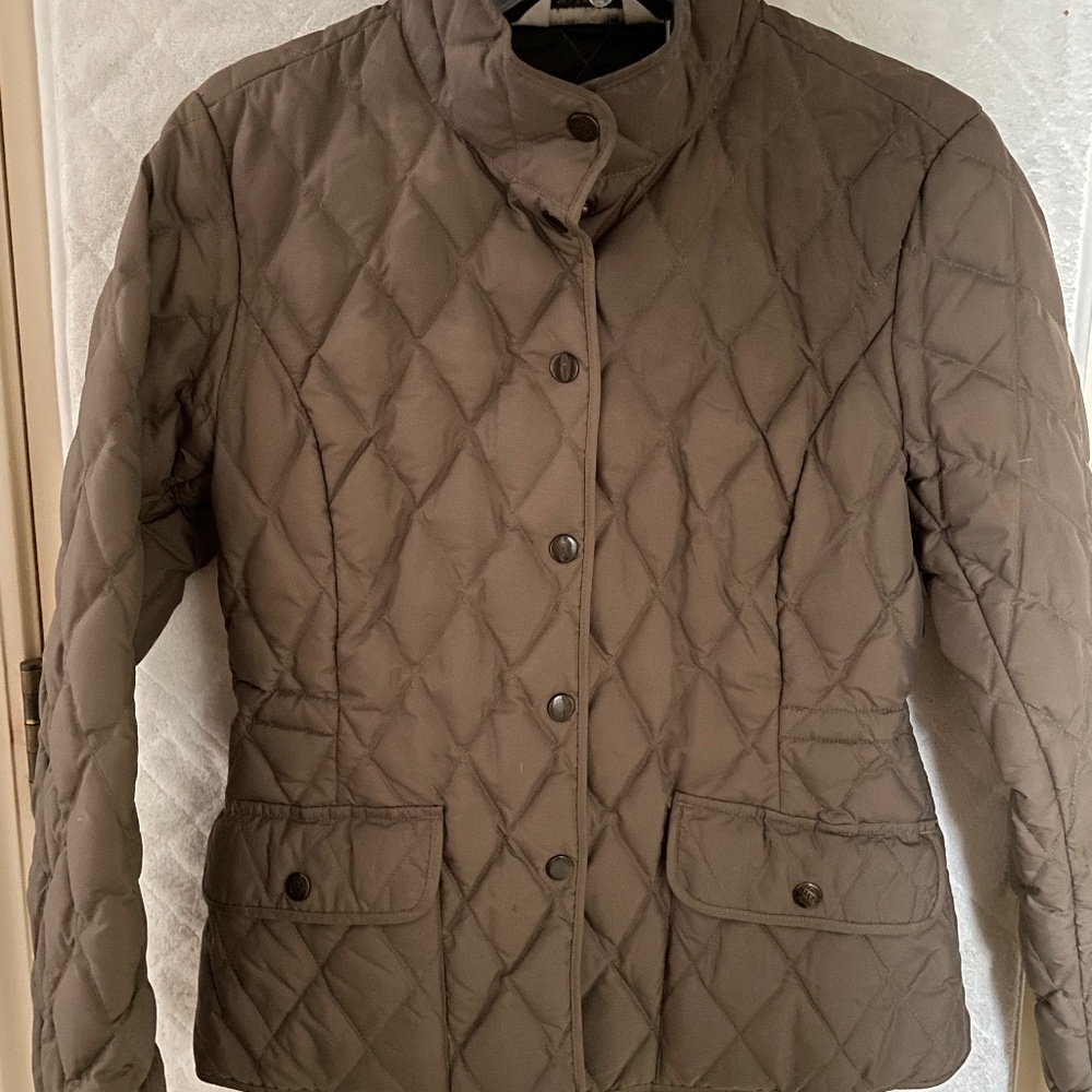 Eddie Bauer Women’s Goose Down Quilted Lightweight Jacket